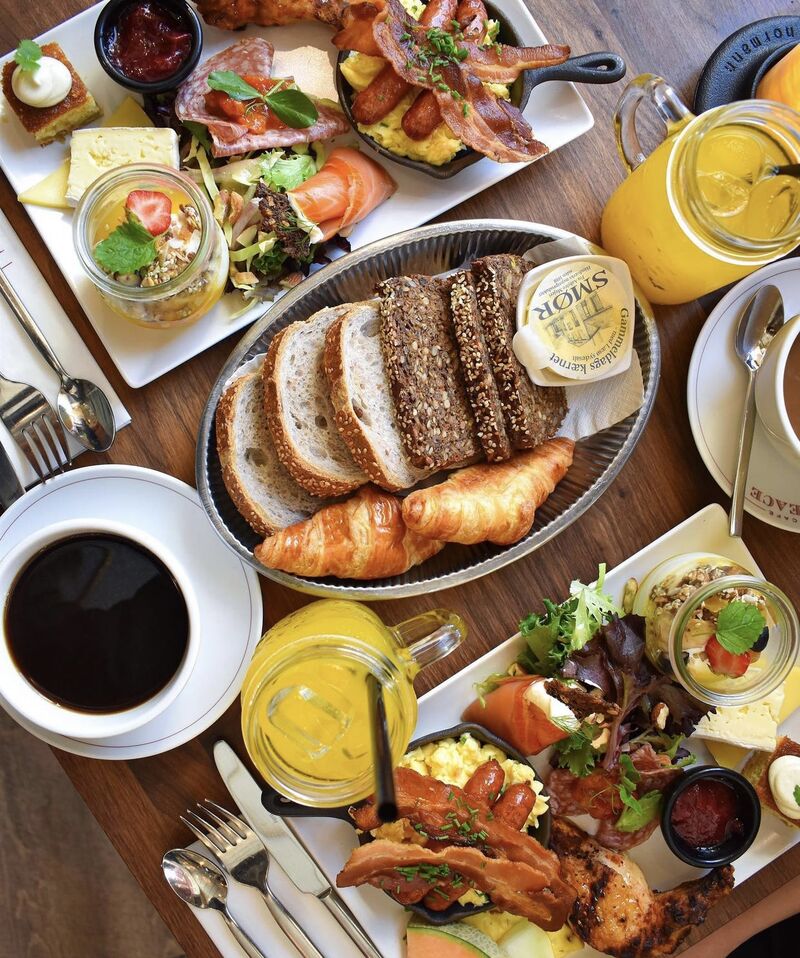 Cafe Peace Brunch