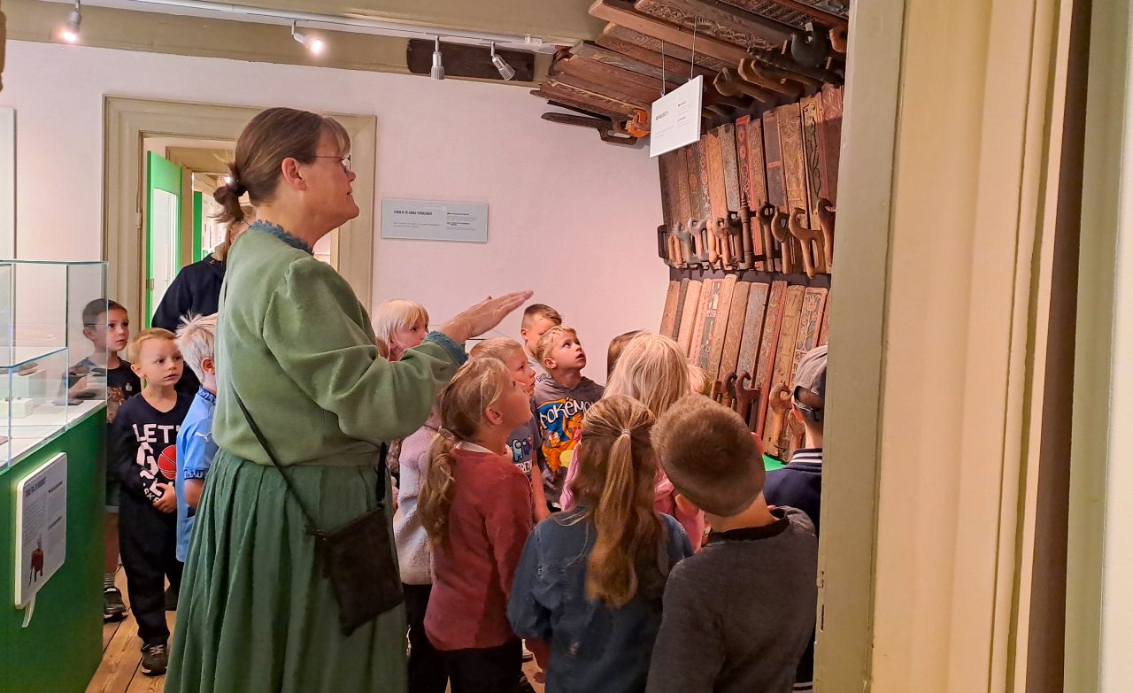 Bøerneliv i gamle dage